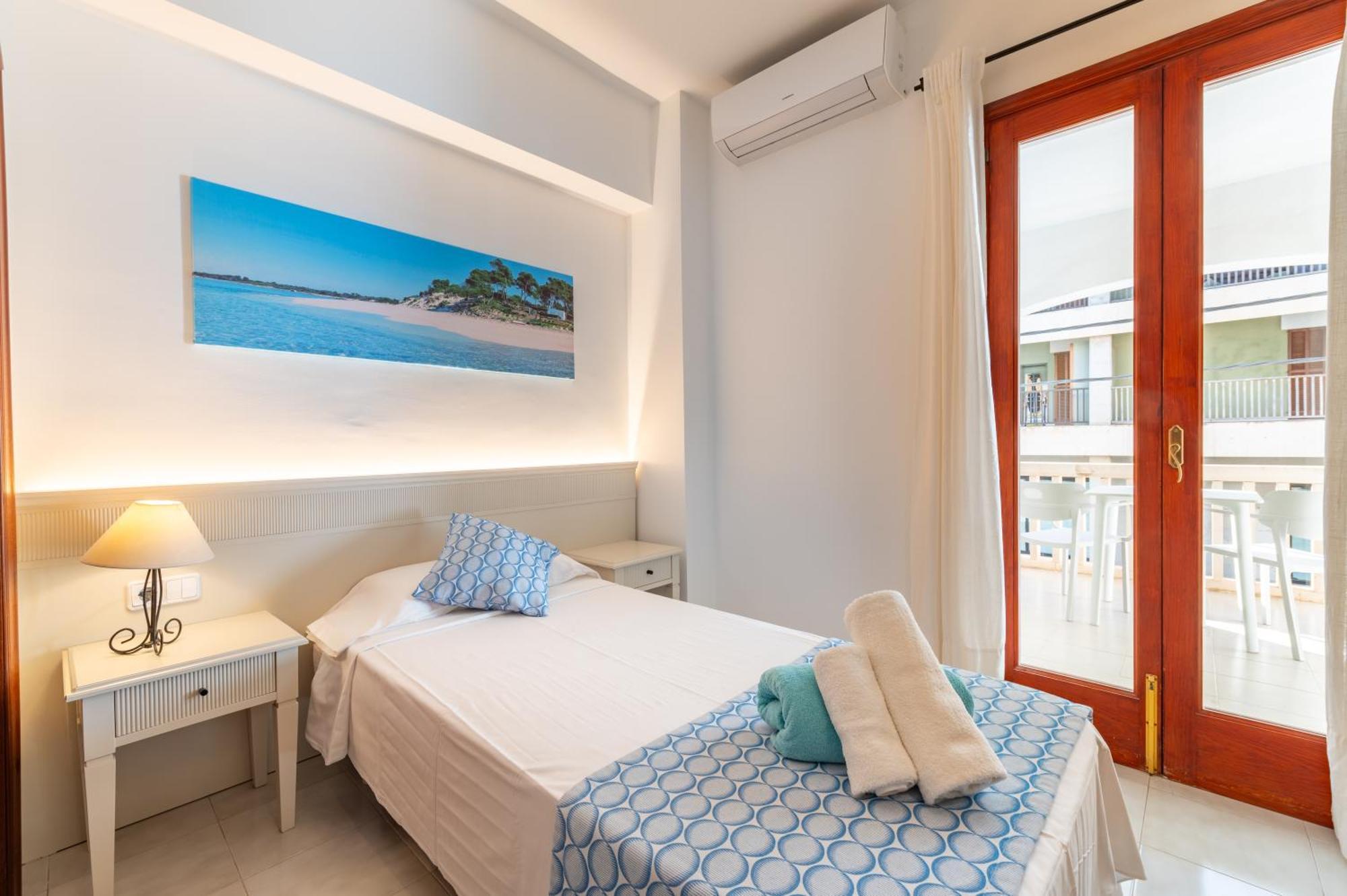 Hotel Martorell Colonia de Sant Jordi Esterno foto