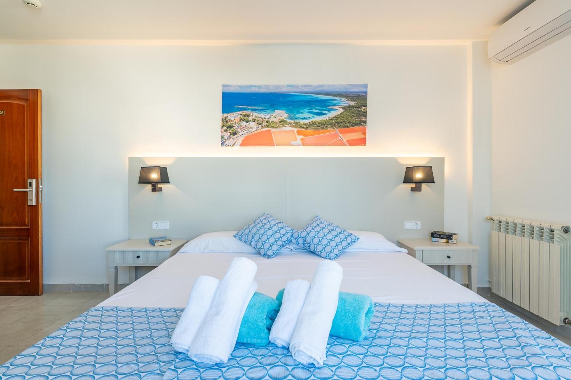 Hotel Martorell Colonia de Sant Jordi Esterno foto